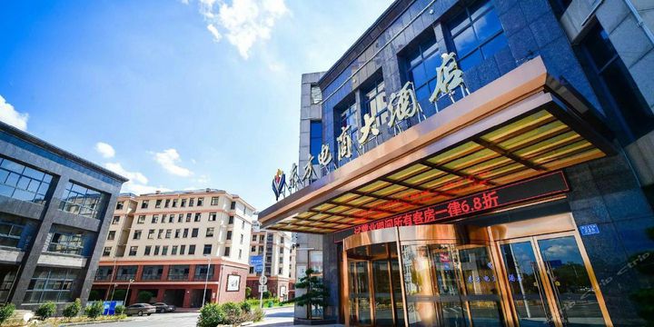 直播、親子、平價外賣…品牌酒店正在討好市場？